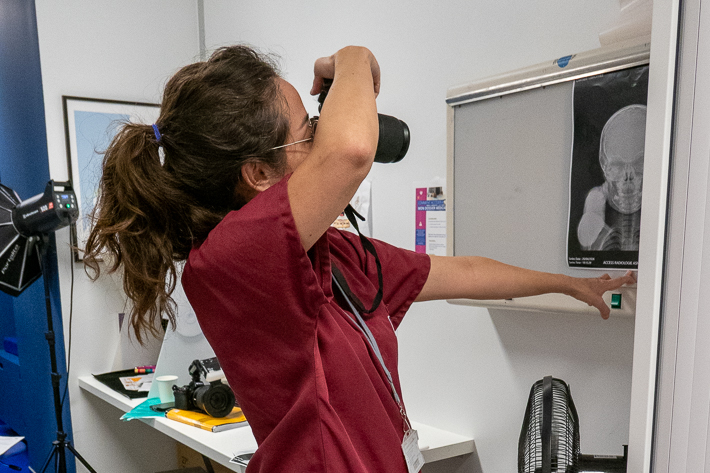 Image séance photo médicale MAFACE Necker - Prise de vue radiographie